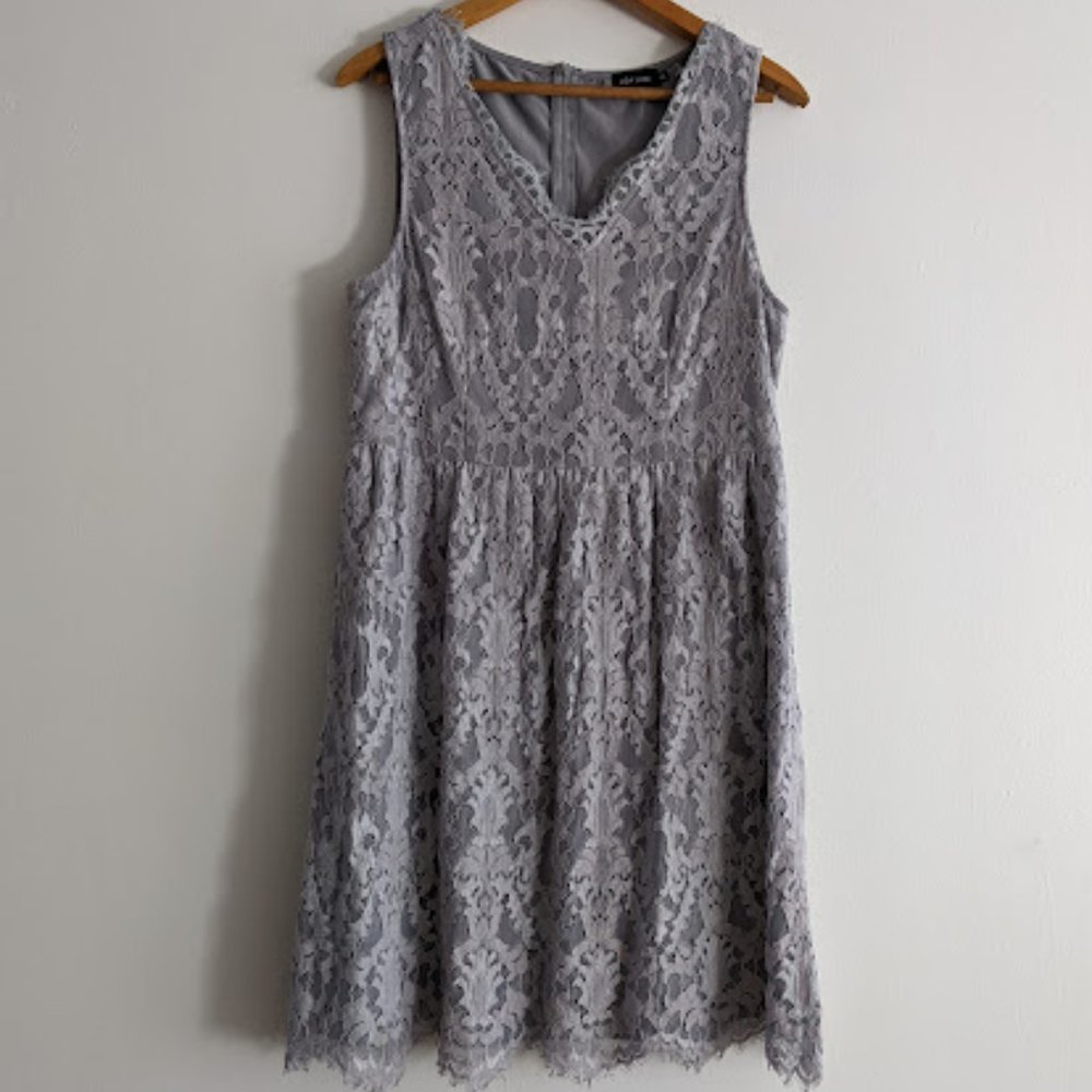 Liza Luxe Gray Lace Dress Size XL